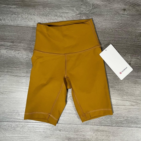 Lululemon Wunder Train High Rise Short 8" - Picture 1 of 6